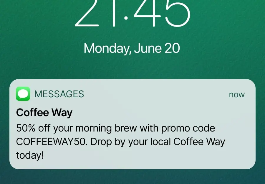✅ This text message contains an example of a clear, direct offer that customers immediately understand how to utilize